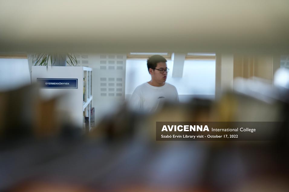 aic-szabo-ervin-library02300