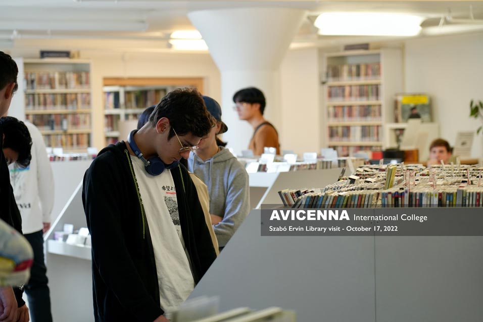aic-szabo-ervin-library02305