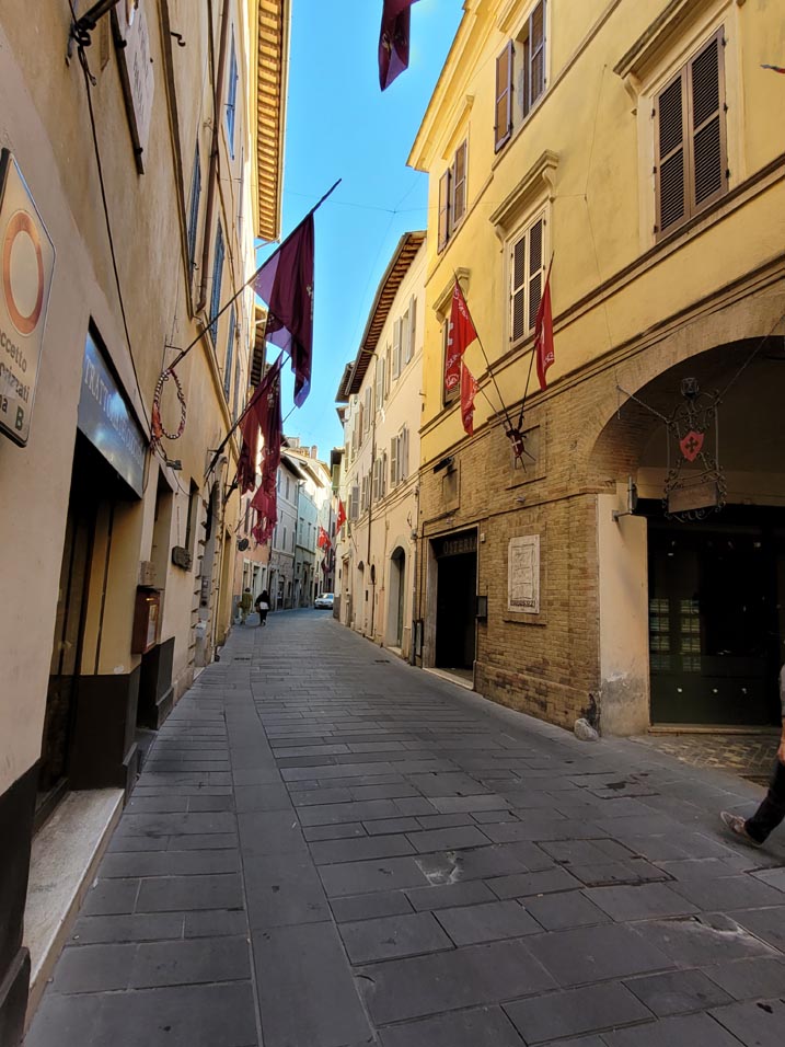 Foligno, the city in Umbria – aic (7)